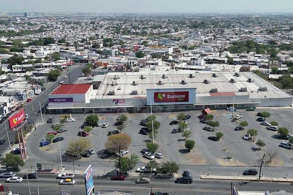 Foto de inmueble en Av. Santo Domingo 14, Valle de las Flores, San Nicolás de los Garza, 66400, Nuevo León, México, Col. Valle de las Flores C.P. 66438, San Nicolás de los Garza