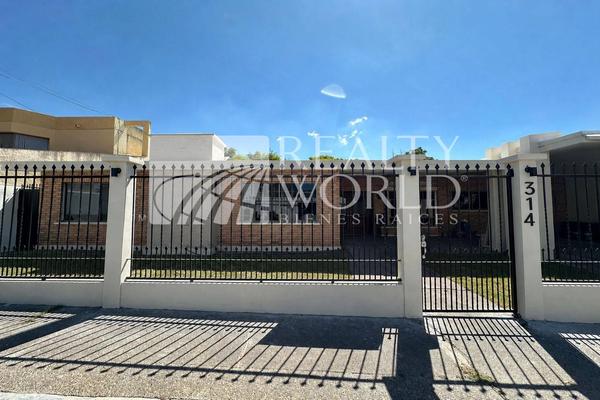 Foto de inmueble en avenida San Agustin #314, Col. Zona San Agustín C.P. 66260, San Pedro Garza García