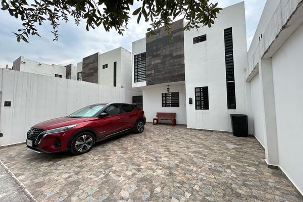 Foto de inmueble en Valle Azul Residencial , Col. Agua Fría C.P. 66620, Apodaca