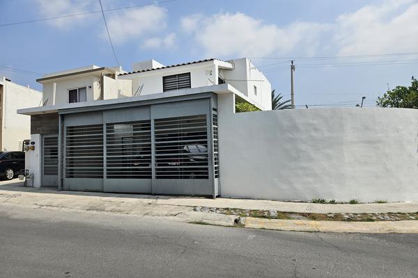 Foto de inmueble en Talaveras #1217, Col. Las Plazas C.P. 64102, Monterrey