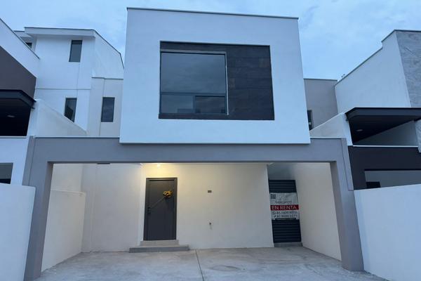 Foto de inmueble en ALMENDROS RESIDENCIAL APODACA, N.L., Col. Real de Apodaca C.P. 66640, Apodaca
