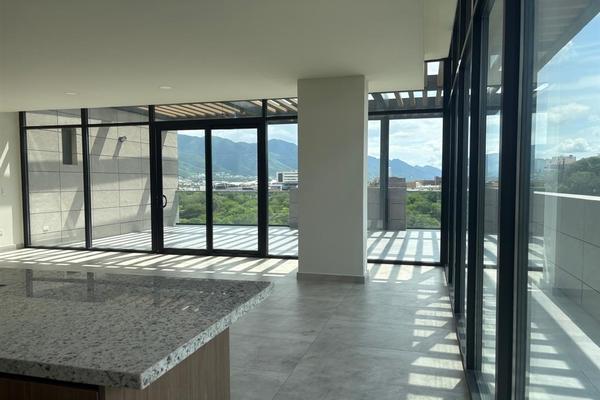 Foto de inmueble en calle, Col. Valle Alto C.P. 64989, Monterrey