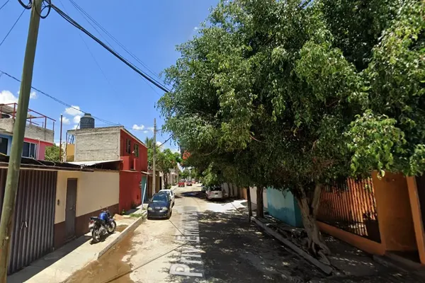 Foto de inmueble en Guanajuato #105, Col. Elsa C.P. 68010, Oaxaca de Juárez