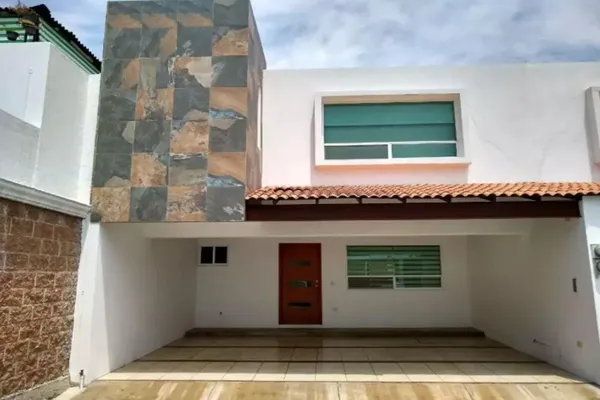 Foto de inmueble en Atlaco #1119, Col. Barrio de Santiago C.P. 72410, Puebla