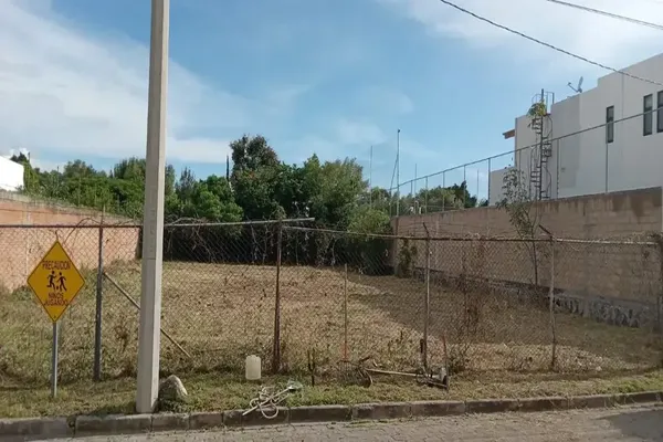 Foto de inmueble en PASEO DE LOS CEDROS, Col. La Moraleda C.P. 74294, Atlixco