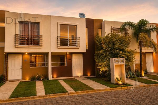 Foto de inmueble en Residencial Interlagos Atras de Outlet #150, Col. San Francisco Ocotlán C.P. 72680, Coronango
