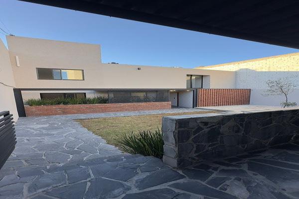 Foto de inmueble en Jardinera, Col. Álamos 3a Sección C.P. 76160, Querétaro