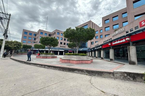 Foto de inmueble en Ignacio Zaragoza, Col. El Prado C.P. 76030, Querétaro