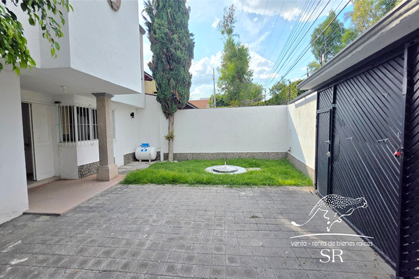 Foto de inmueble en Ciruelos, Col. Jurica Pinar C.P. 76100, Querétaro