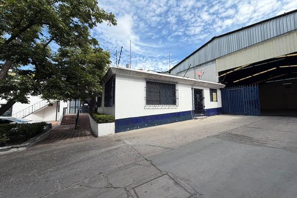 Foto de inmueble en Bernardo Quintana, Col. Loma Dorada C.P. 76060, Querétaro