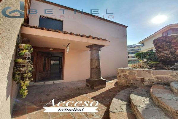 Foto de inmueble en LOMA, Col. Loma Dorada C.P. 76060, Querétaro