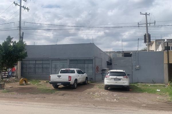 Foto de inmueble en Autopista Méx-Qro, Col. Pedro Escobedo Centro C.P. 76700, Pedro Escobedo