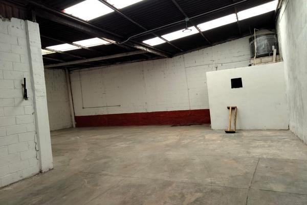Foto de inmueble en Rubi 2, Col. San José el Alto C.P. 76147, Querétaro