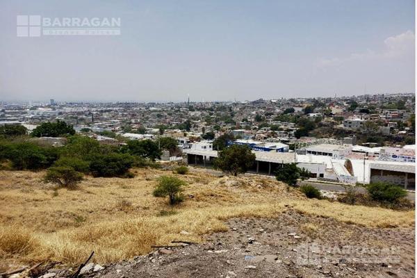 Foto de inmueble en Terreno  en  Renta  Carretera Chichimequillas, Col. San Pedrito Peñuelas C.P. 76140, Querétaro
