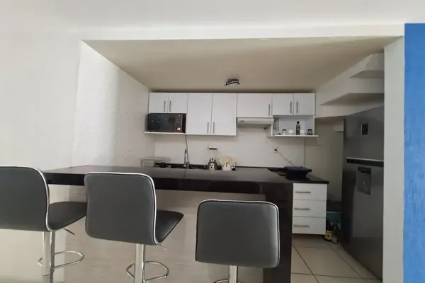 Foto de inmueble en Av. Valle Real #12924, Col. Santa Matilde C.P. 76810, San Juan del Río
