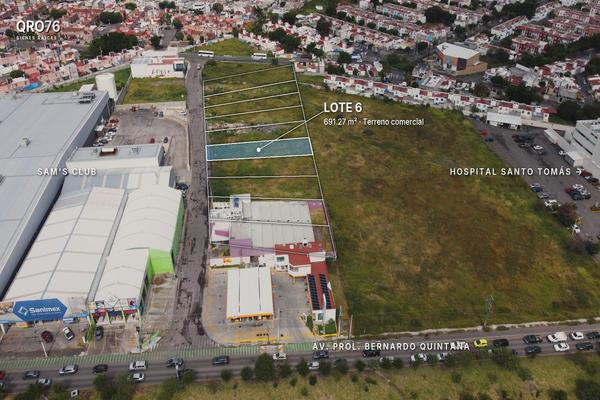 Foto de inmueble en Prol. Bernardo Quintana 2455, Cerrito Colorado, 76116 Santiago de Querétaro, Qro., Col. Satélite C.P. 76110, Querétaro