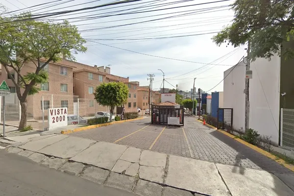 Foto de inmueble en BUENAVISTA #-, Col. Vista 2000 C.P. 76140, Querétaro