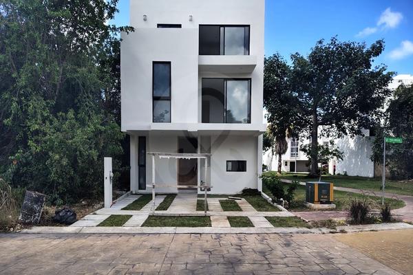 Foto de inmueble en Calle Arbolada Norte 0, Col. Cancún Centro C.P. 77500, Benito Juárez