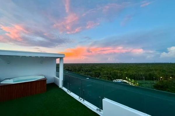 Foto de inmueble en Bosques Mayakoba Ceiba PH 2 Recamaras + Roof, Col. Ciudad Mayakoba C.P. 77724, Solidaridad