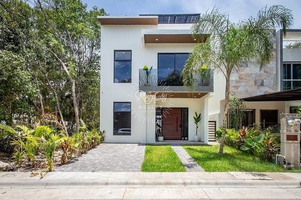 Foto de inmueble en Puntavista, Col. Puerto Morelos C.P. 77580, Benito Juárez