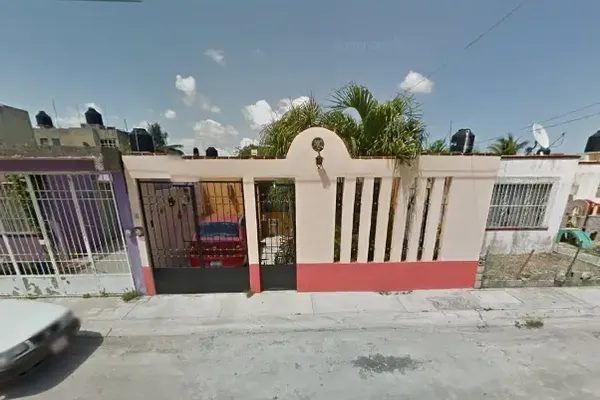 Foto de inmueble en C 82 #8, Col. Supermanzana 227 C.P. 77516, Benito Juárez