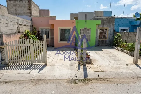 Foto de inmueble en Flor del Norte #14, Col. Villas del Carmen C.P. 77723, Solidaridad