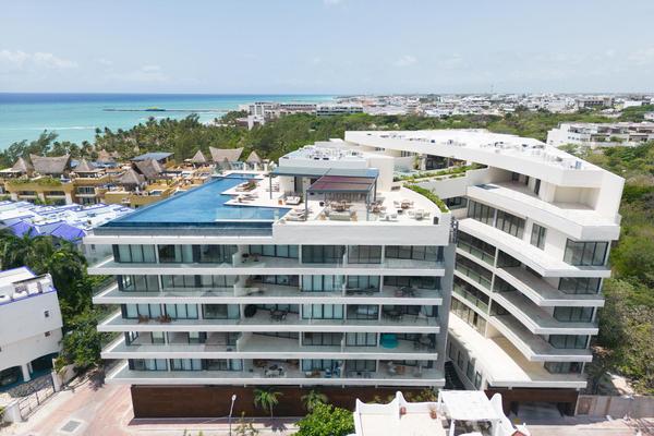Foto de inmueble en Se Vente, Departamento de Lujo con Vista al Mar, a Pasos de la Playa y 5nta Avenida, Col. Zazil Ha C.P. 77720, Solidaridad Foto de inmueble en Se Vente, Departamento de Lujo con Vista al Mar, a Pasos de la Playa y 5nta Avenida, Col. Zazil Ha C.P. 77720, Solidaridad