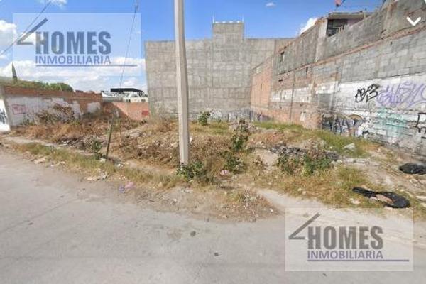 Foto de inmueble en Avenida Urbano Villalon Frente  Universidad SAN Pablo, Col. Balcones del Valle C.P. 78369, San Luis Potosí