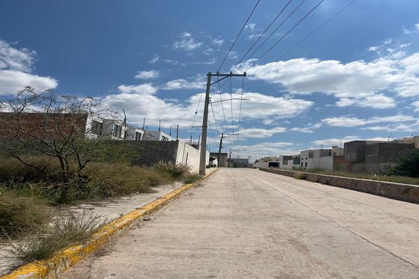 Foto de inmueble en CAMINO ACCESO 12 #12, Col. Las Mercedes C.P. 78394, San Luis Potosí