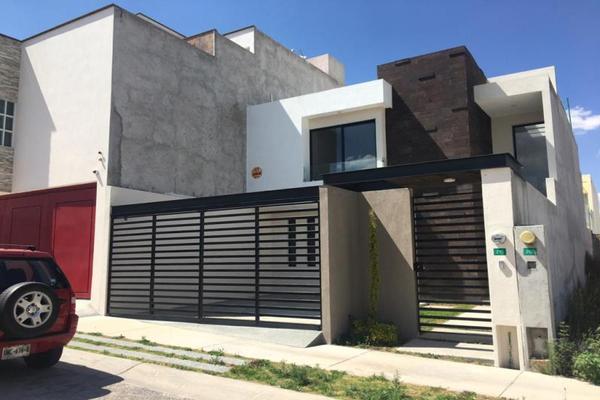 Foto de inmueble en Magna Sur #100, Col. Villa Magna C.P. 78183, San Luis Potosí