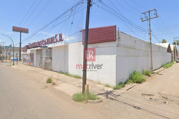 Foto de inmueble en Rodolfo Elias Calles, Col. Ciudad Obregón Centro C.P. 85000, Cajeme