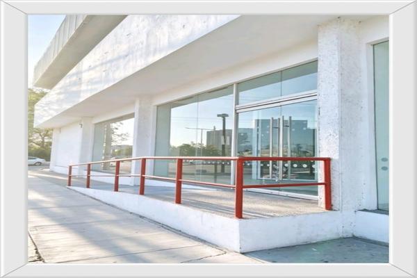 Foto de inmueble en Blvd. Luis Encinas, Col. San Benito C.P. 83324, Hermosillo