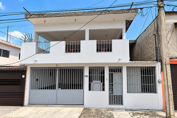 Foto de inmueble en Abogados, Col. Gaviotas Sur Sección San Jose C.P. 86090, Centro