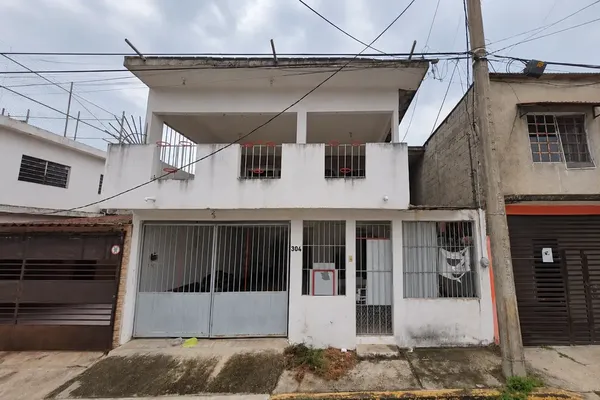 Foto de inmueble en Abogados #304, Col. Gaviotas Sur Sección San Jose C.P. 86090, Centro