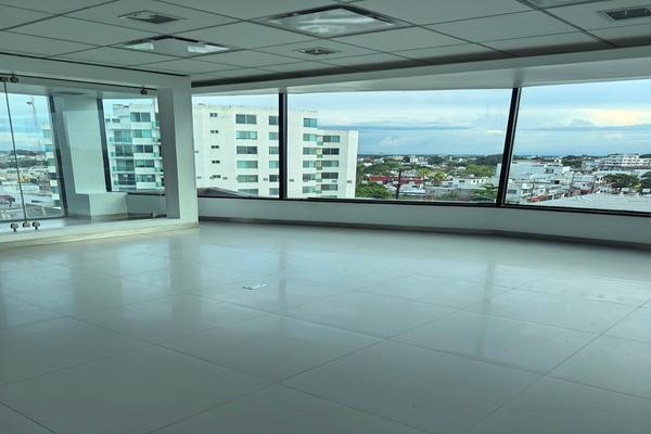 Foto de inmueble en jose marti, Col. Lidia Esther Mónica de Portilla C.P. 86040, Centro