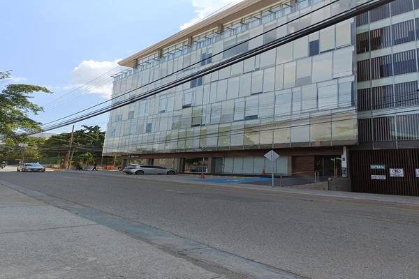 Foto de inmueble en Oficina en Renta Torre Samarkanda Villahermosa, Col. Oropeza C.P. 86030, Centro