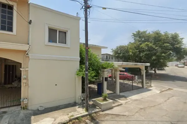 Foto de inmueble en Sin nombre de calle #204, Col. Armora Nicolás C.P. 89120, Tampico