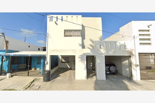 Foto de inmueble en ZACATECAS, Col. Rodriguez C.P. 88630, Reynosa