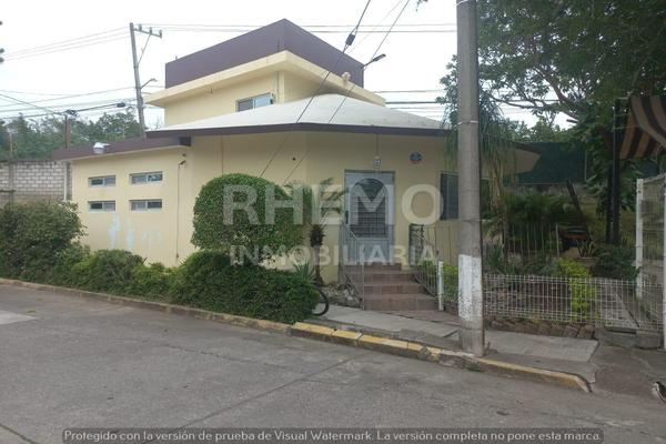 Foto de inmueble en Fraccionamiento Aimp, Poza Rica, Ver., Col. A I M P C.P. 93380, Poza Rica de Hidalgo