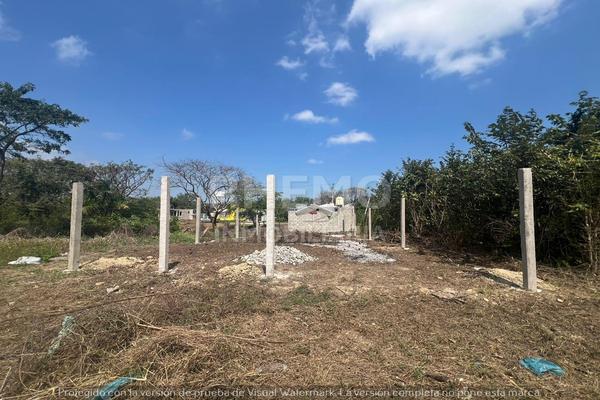 Foto de inmueble en Terreno en Venta Cerca de Cabo Rojo, Tuxpan, Ver., Col. Anáhuac C.P. 92830, Tuxpan