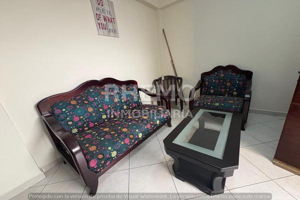 Foto de inmueble en Col. Benito Juárez, Tuxpan, Ver., Col. Benito Juárez C.P. 92774, Tuxpan