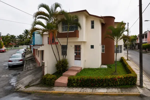 Foto de inmueble en cerezo #76, Col. Floresta 80 C.P. 91948, Veracruz