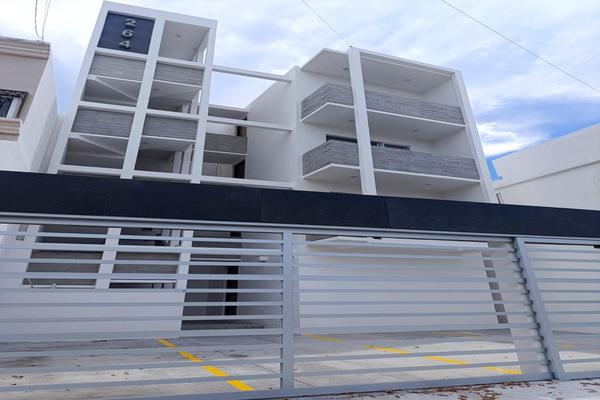 Foto de inmueble en Departamentos en el Centro de Veracruz, Col. Los Faros C.P. 91780, Veracruz