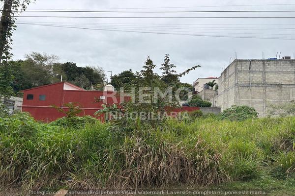 Foto de inmueble en Sin Nombre 0, Col. Militares Retirados C.P. 92853, Tuxpan