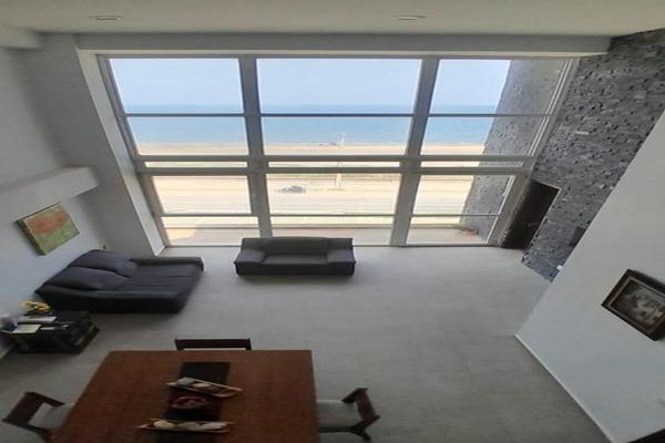Foto de inmueble en Malecón Costero, Coatzacoalcos, Veracruz, Col. Paraíso Coatzacoalcos C.P. 96523, Coatzacoalcos