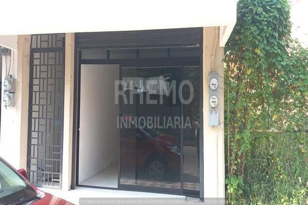 Foto de inmueble en Col. Tajín, Poza Rica, Ver., Col. Tajin C.P. 93330, Poza Rica de Hidalgo