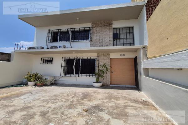 Foto de inmueble en Casa EN Venta Unidad Veracruzana, Tres Habitaciones, Col. Unidad Veracruzana C.P. 91710, Veracruz