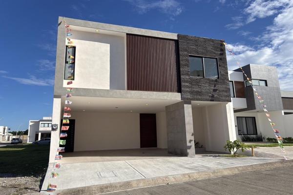 Foto de inmueble en Lomas del Dorado, Casa en Venta, Excelentes Acabados, Col. Vicente Guerrero C.P. 95286, Lerdo de Tejada