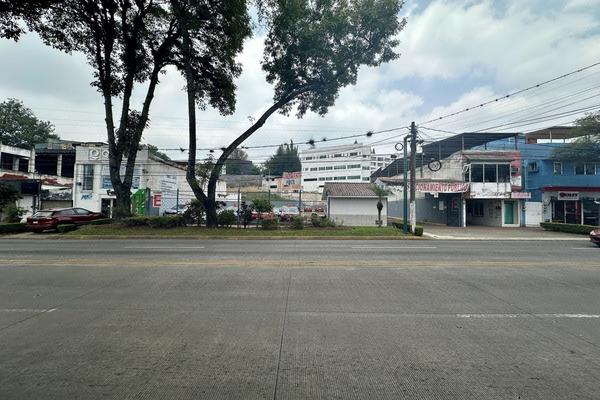 Foto de inmueble en Av. Avila Camacho, Col. Xalapa Enríquez Centro C.P. 91000, Xalapa