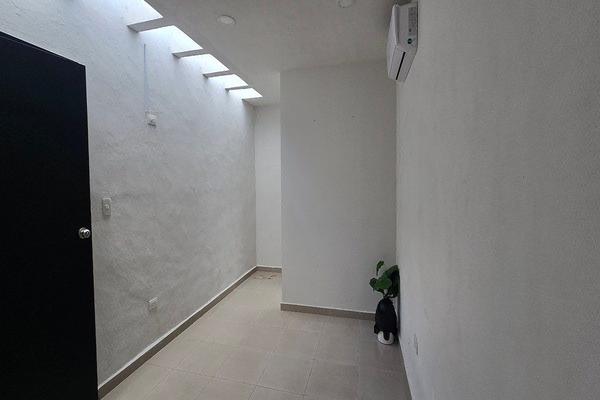 Foto de inmueble en Av Cupules, Col. Garcia Gineres C.P. 97070, Mérida